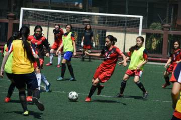 阿森纳3-0考文垂，右路三叉戟本怀特萨卡厄德高闪耀（配图示意）